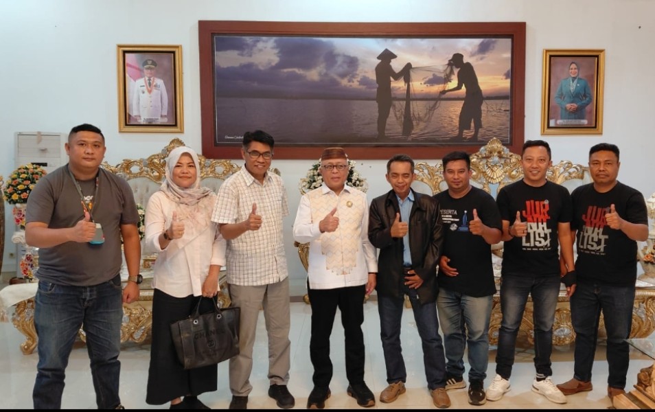 Sambut Kunjungan Ketum DPP PJS, Bupati Gororntalo Dukung UKW Akbar se-Intim