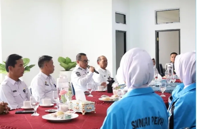Wako Alfin Lepas Paskibraka Tingkat Nasional Provinsi, Perwakilan Sungai Penuh Tahun 2025