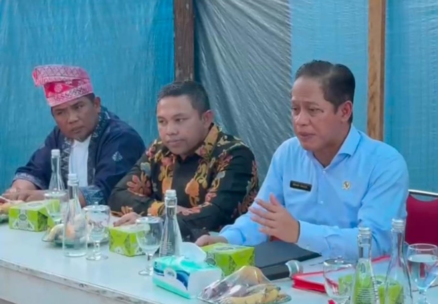 Bupati Pelalawan Bersama Gubri Dampingi Menteri LHK Tinjau Restorasi TNTN