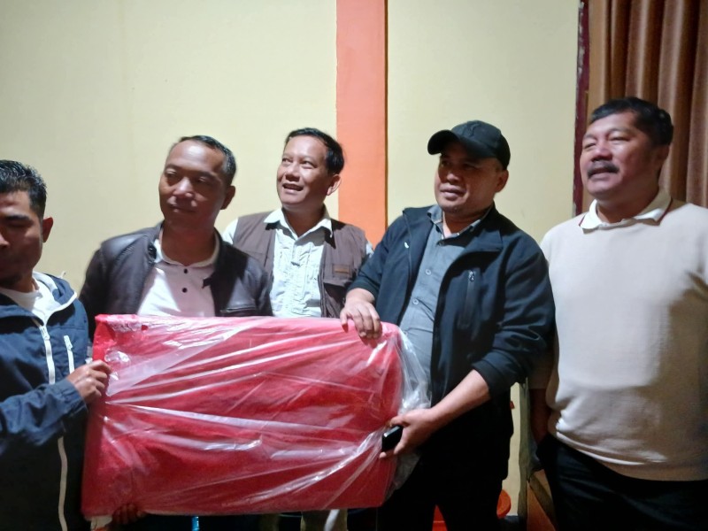 Dosi Arapfiq Ucapkan Turut Berduka Atas Musibah Puting Beliung Yang Terjadi di Kayu Aro