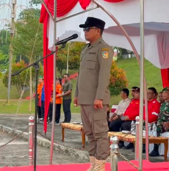 Bupati Pelalawan Pimpin Apel Siaga Karhutla Tahun 2025